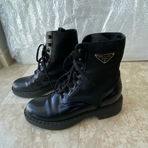 🖤 PRADA MILANO BOOTS